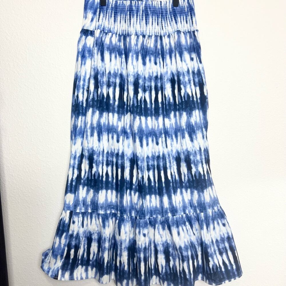 Inc International Concepts A-line Skirt size medium blue